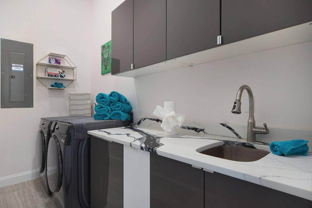 MLS_ih4307_lg_pic35_1